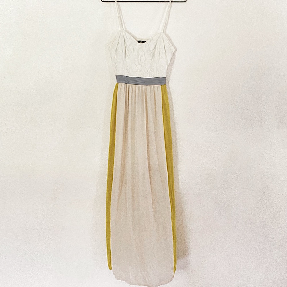 C. Luci lace top maxi dress